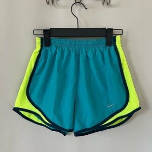 Nike Women's XS Teal‎ Athletic Work Out Shorts